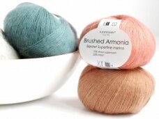 Brushed Armonia (fluffy merino wool, nylon)