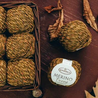 Merino Tweed 83504 golden olives 2