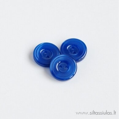 Plastic bright blue button (small)